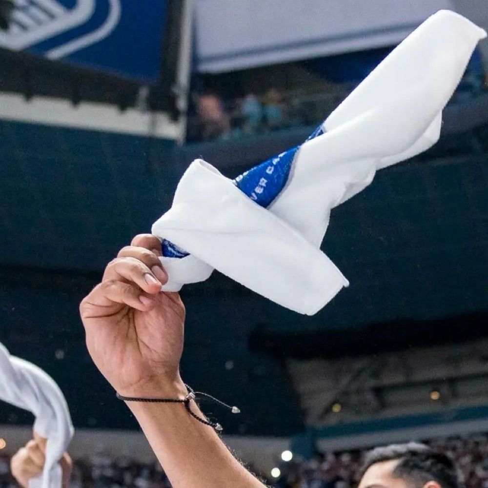 Did the Vancouver Canucks win tonight?