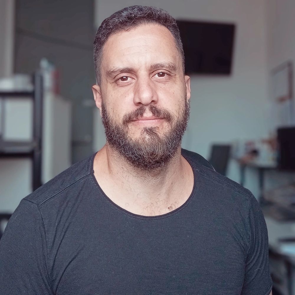 dead gay in the pool