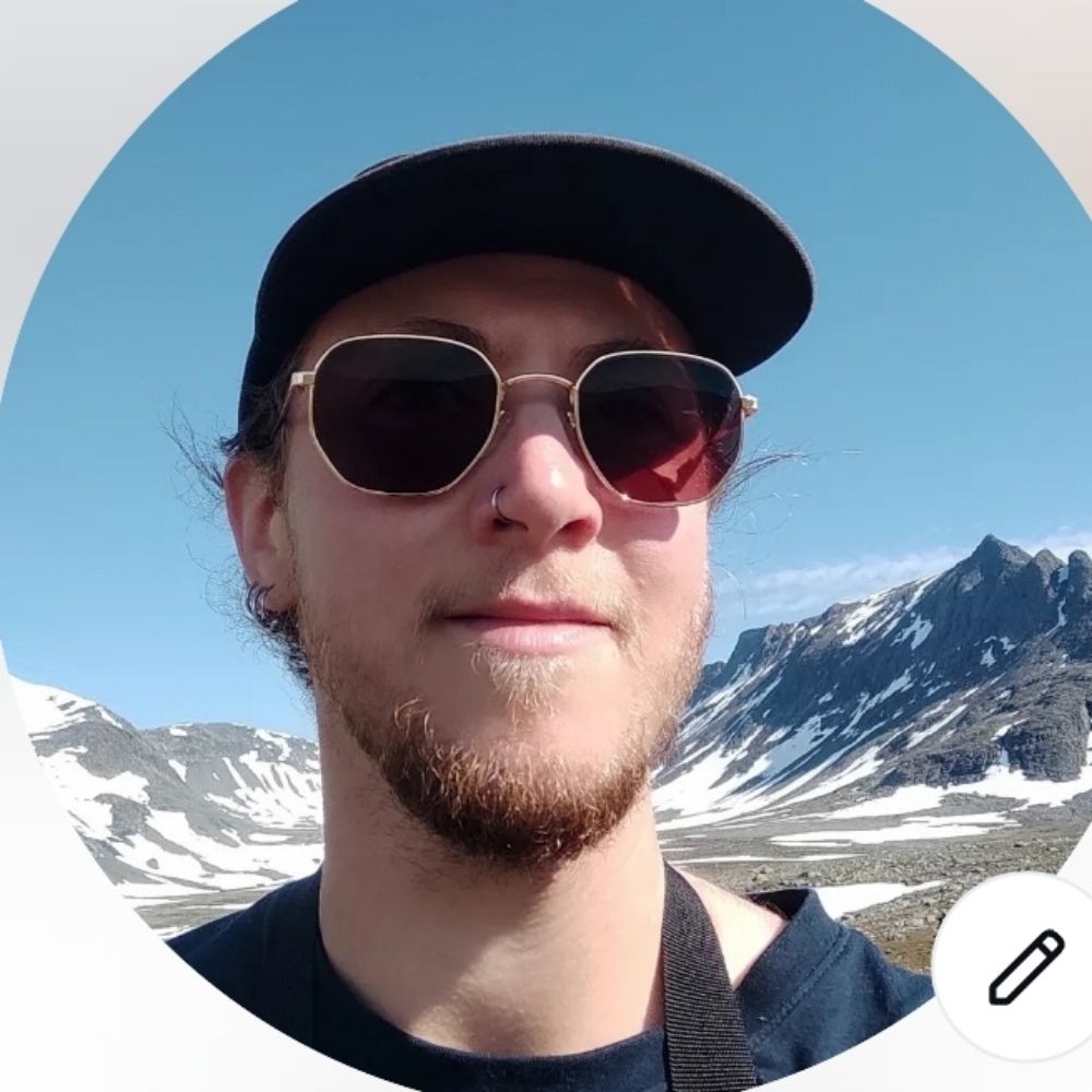 Chris Hjorth