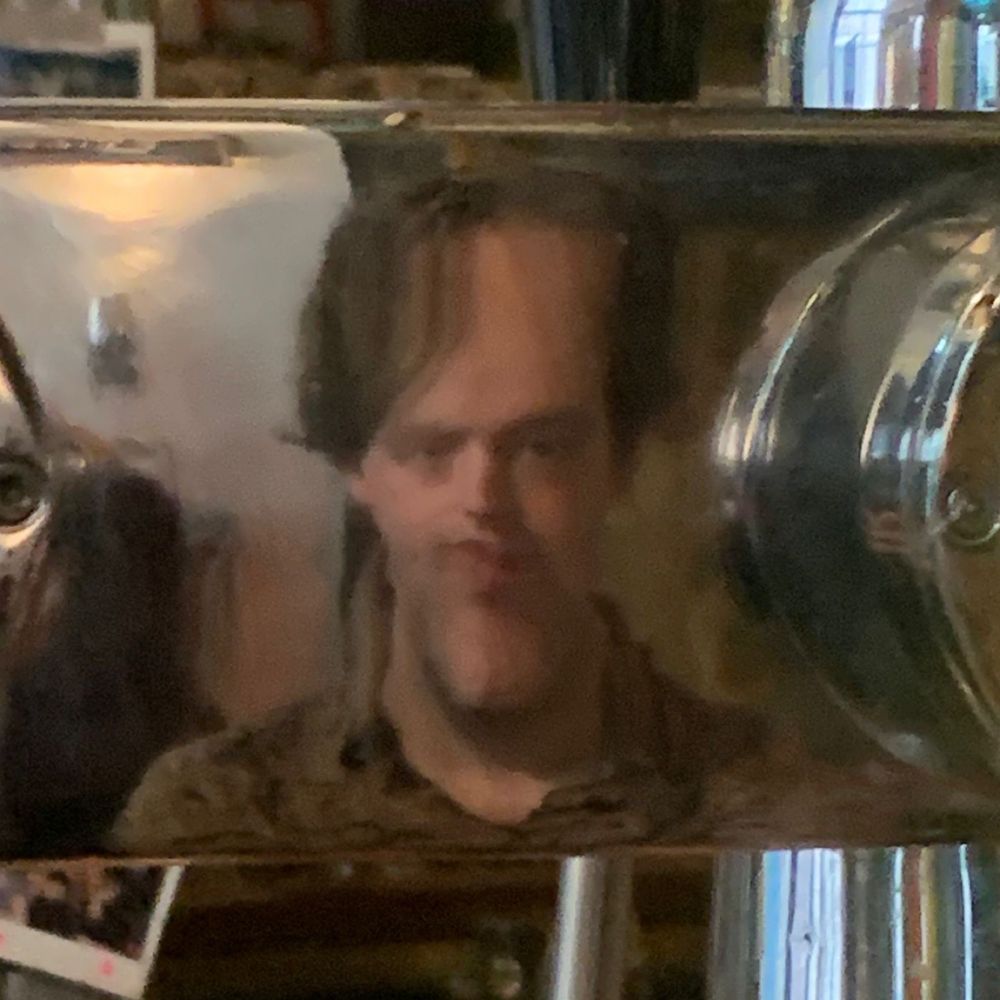 Bas