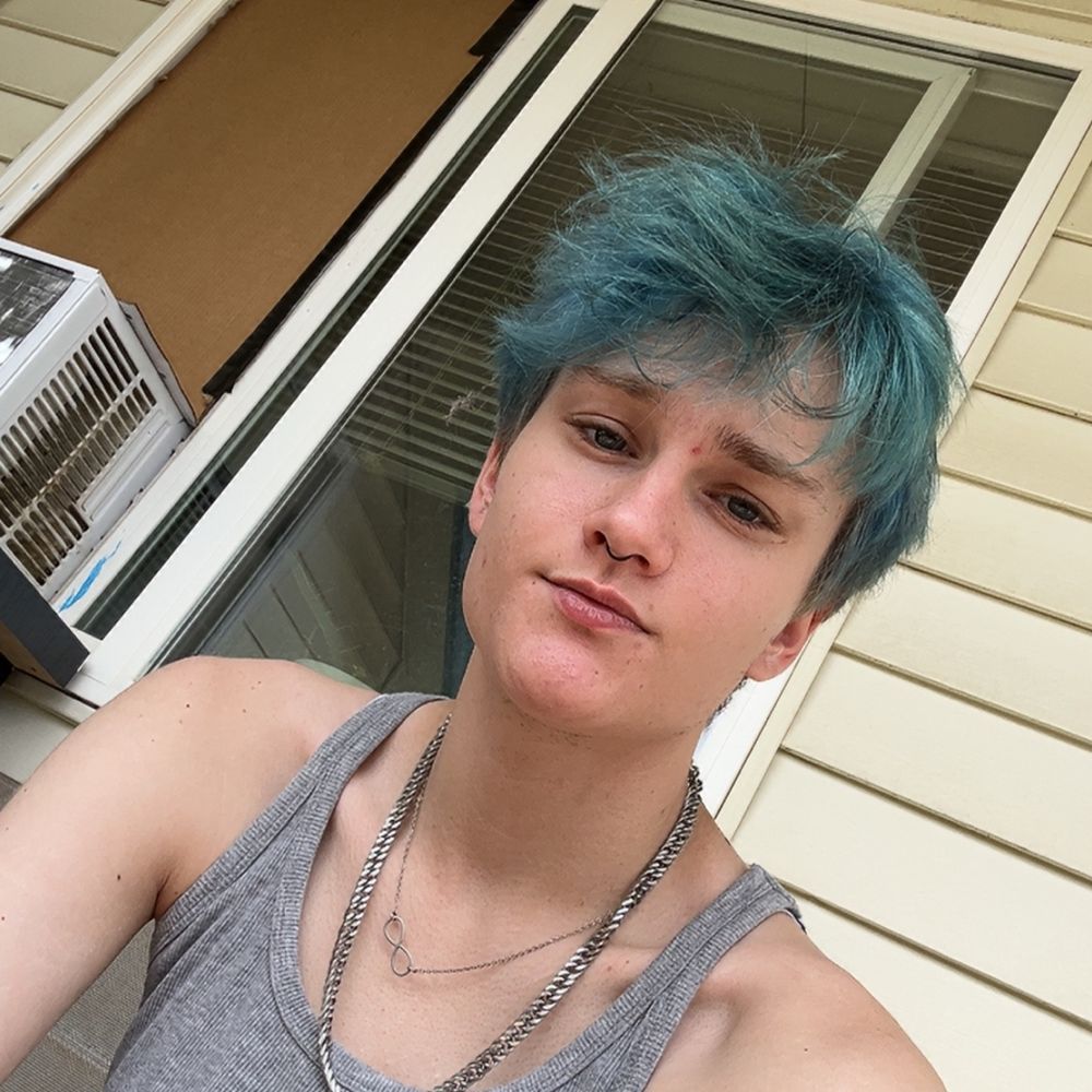 Just Your Gay Local Slutty Boy😘✌️