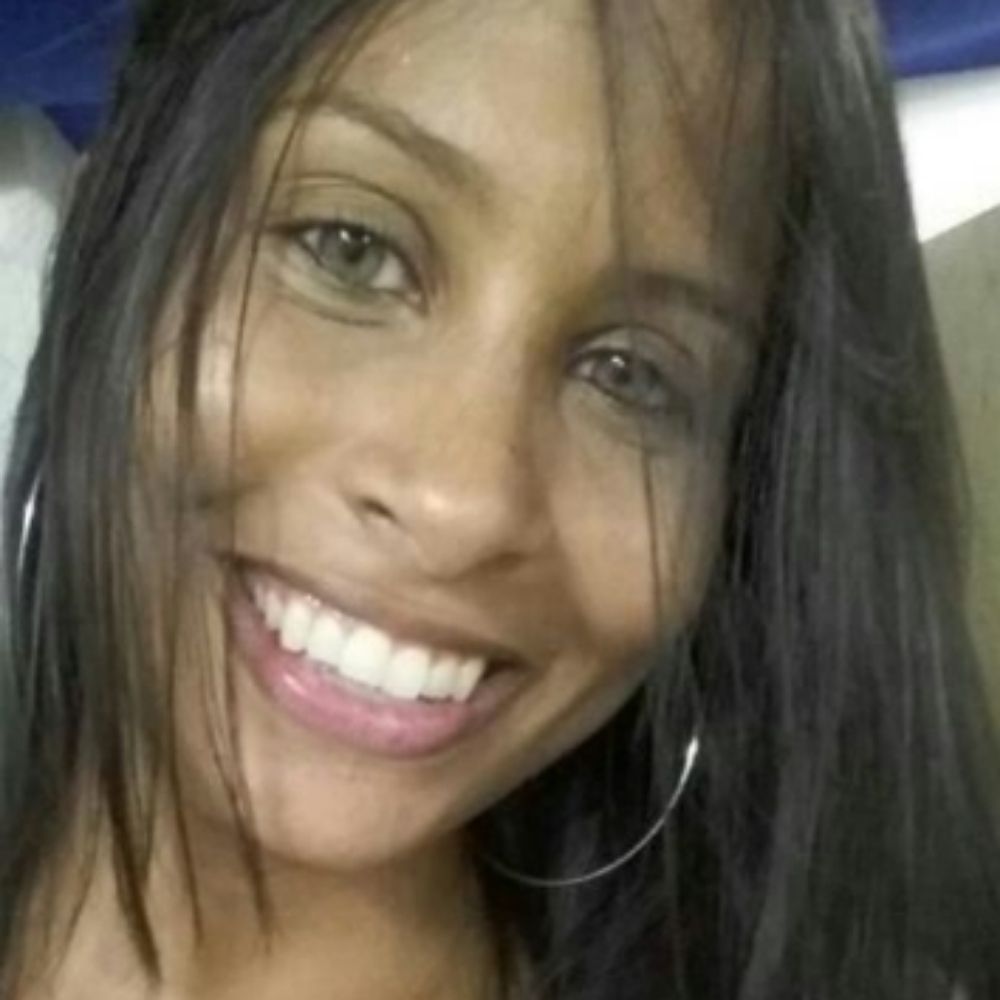 Andreza Queiroz 
