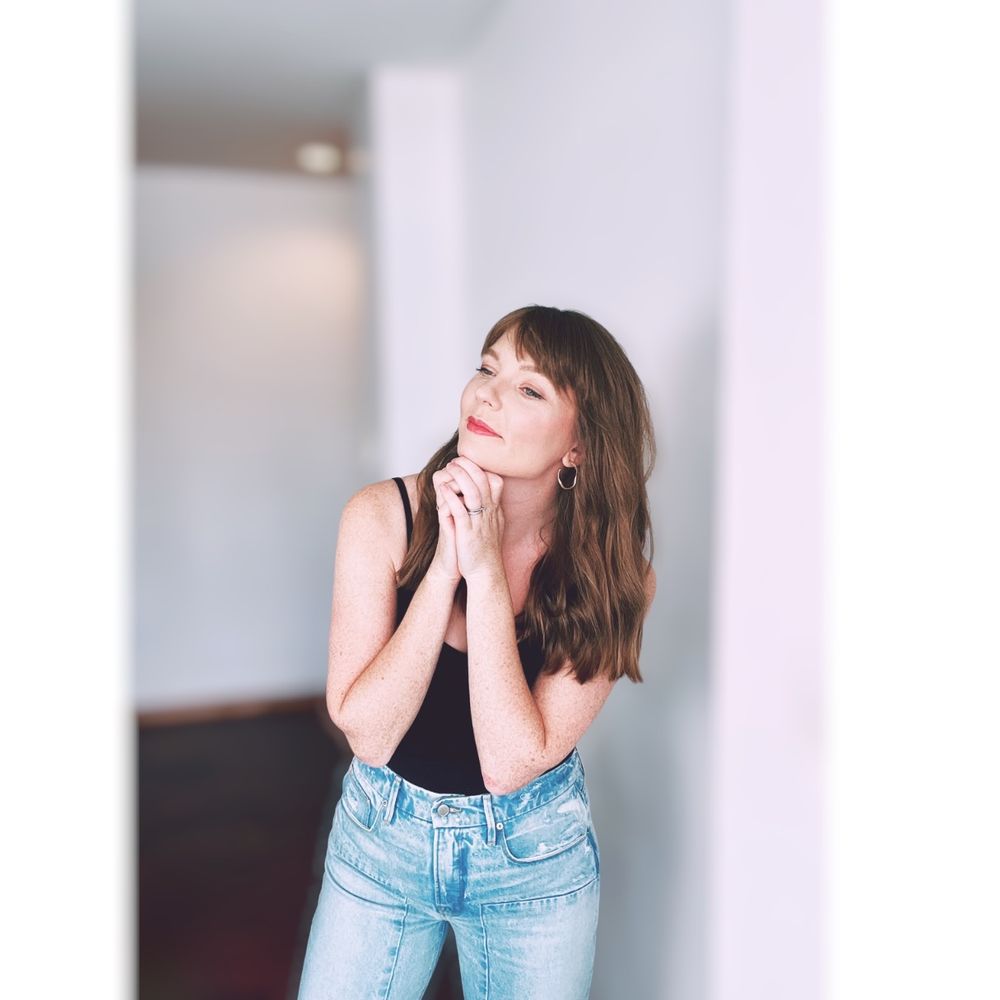 Lindsey Miller 