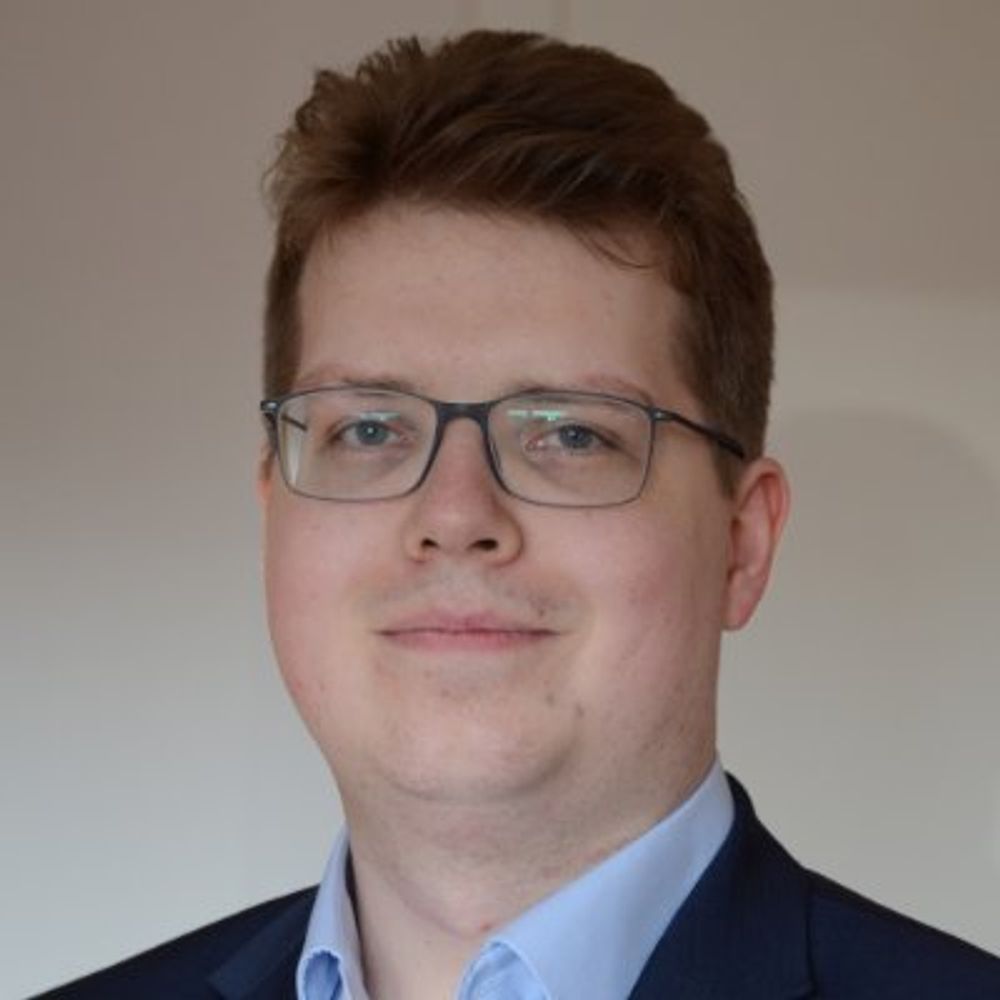 Joern Stoehler