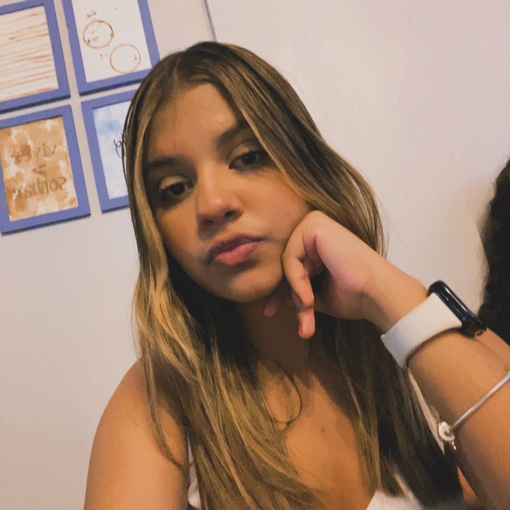 Lara🪬