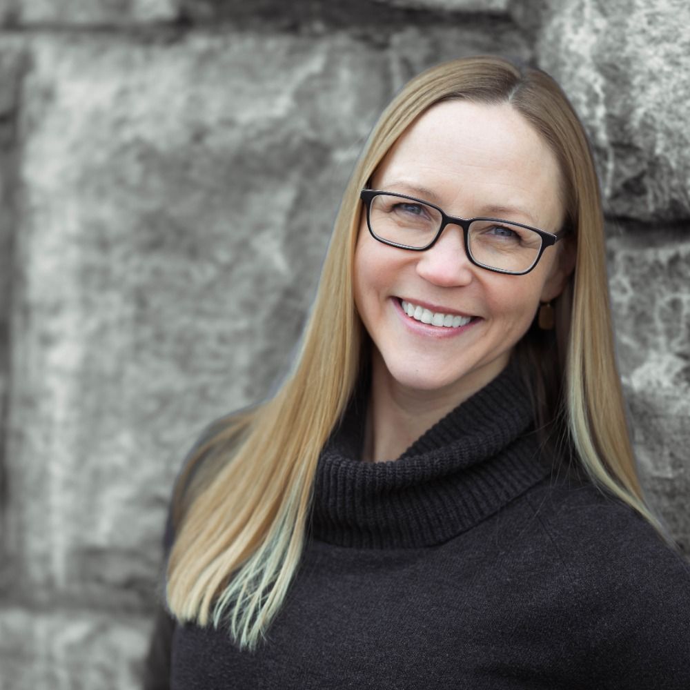 Lisa Varchol Perron