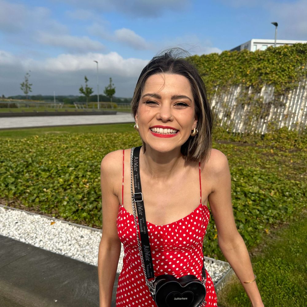 Zoe Strong