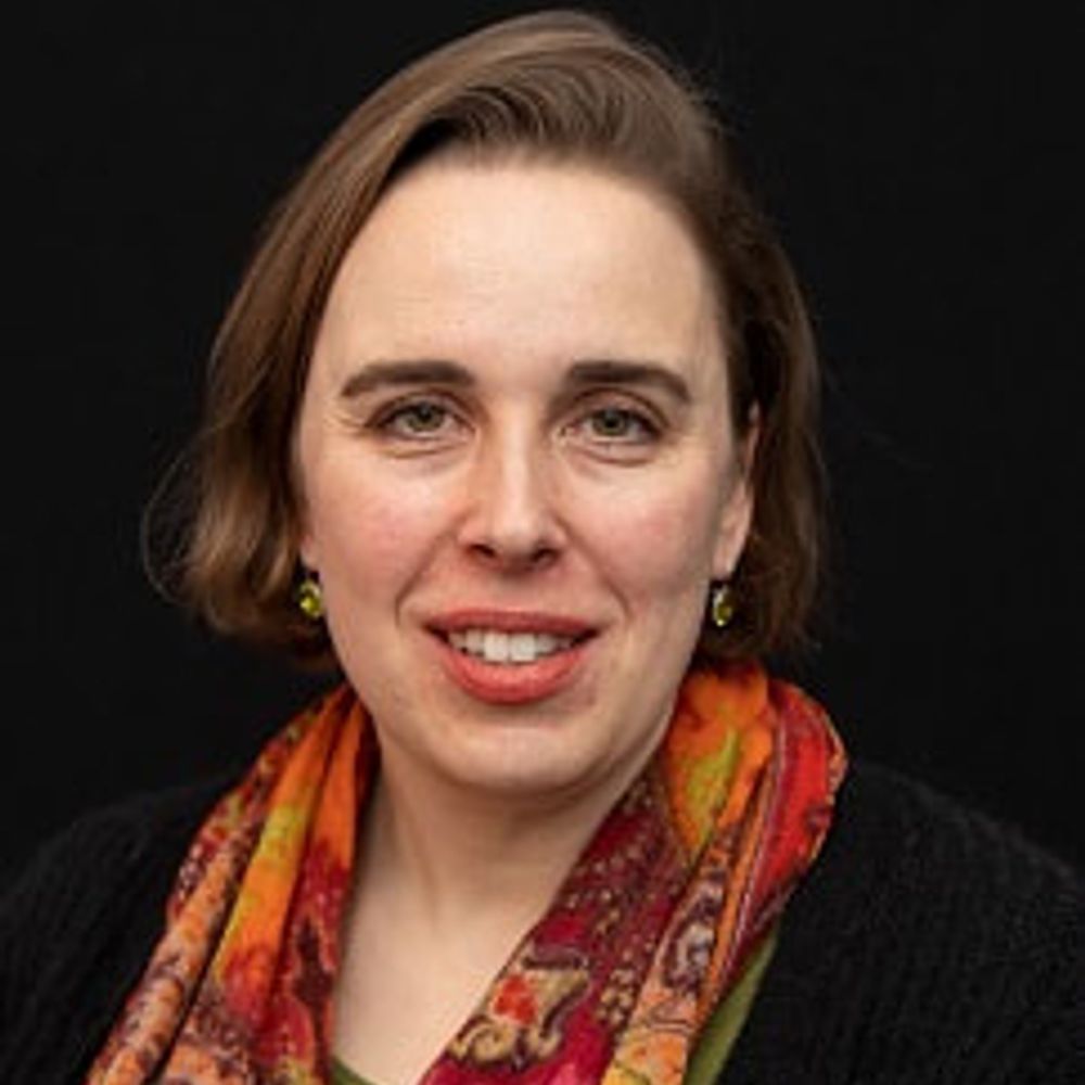 Dr Julia Vogt