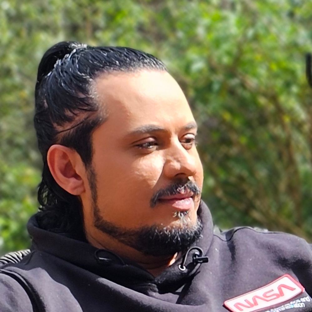 Yashar Akrami