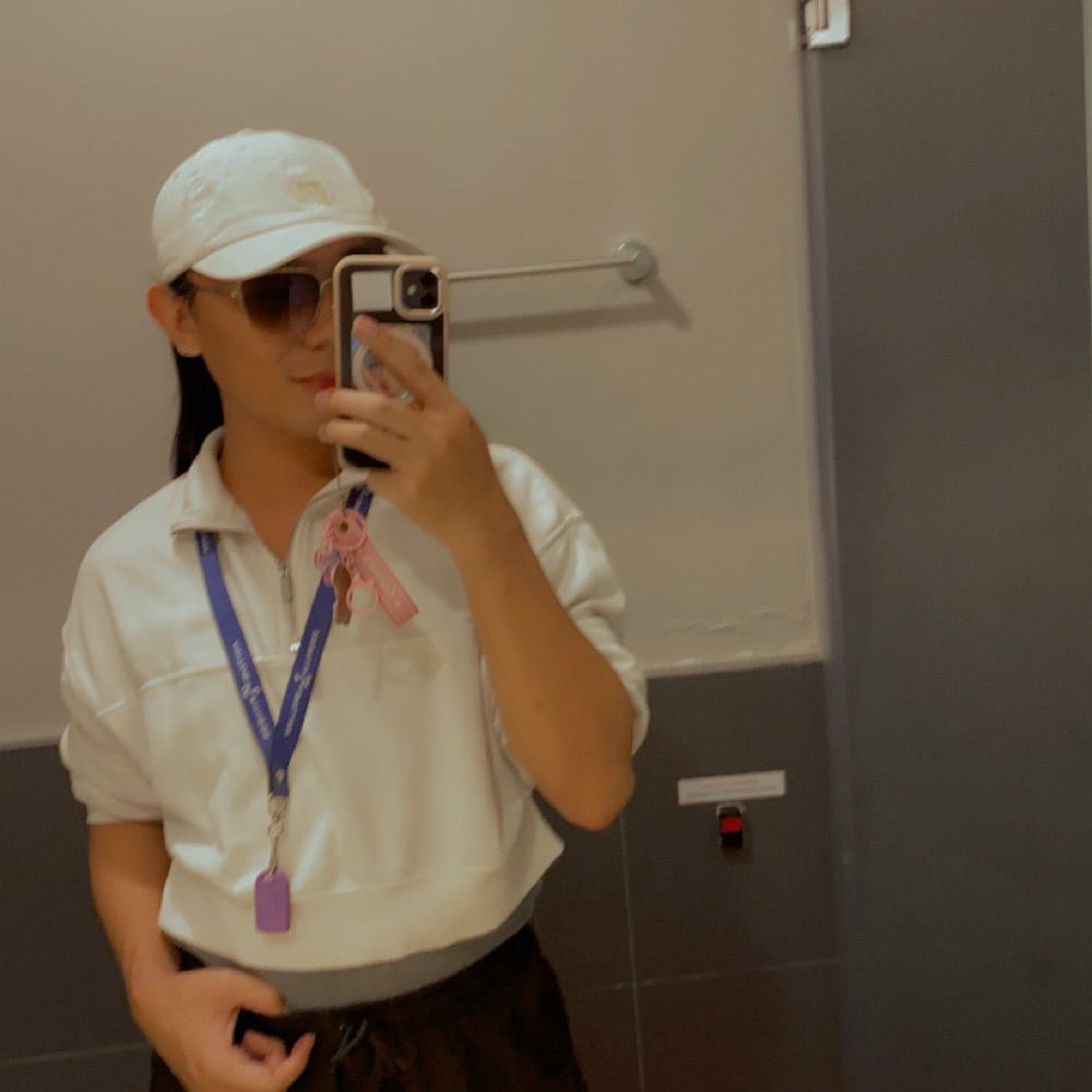 Qu33nPJhay