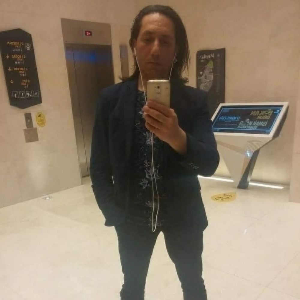Evren Varol