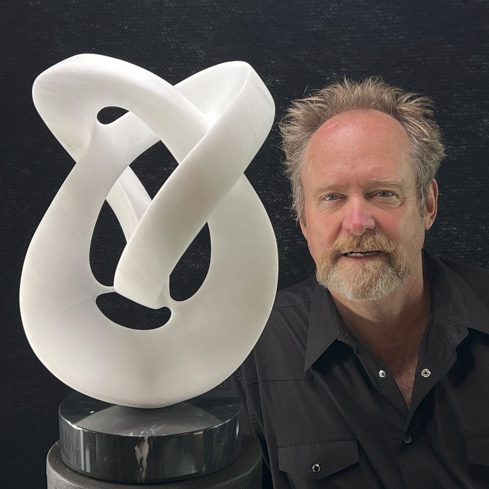 T Barny Sculpture