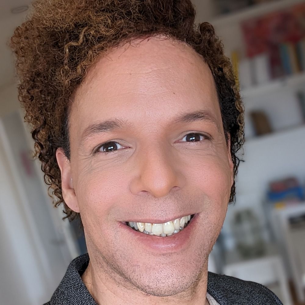 Musical, Drag Queen, UX Designer 