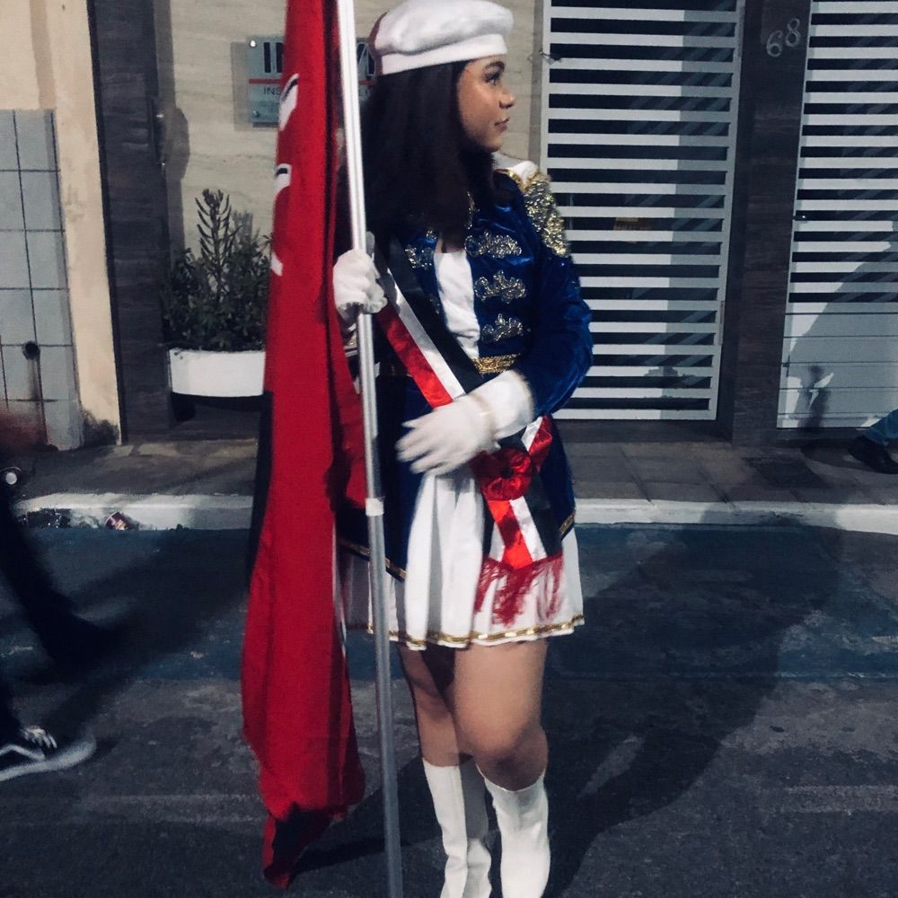 sara ★