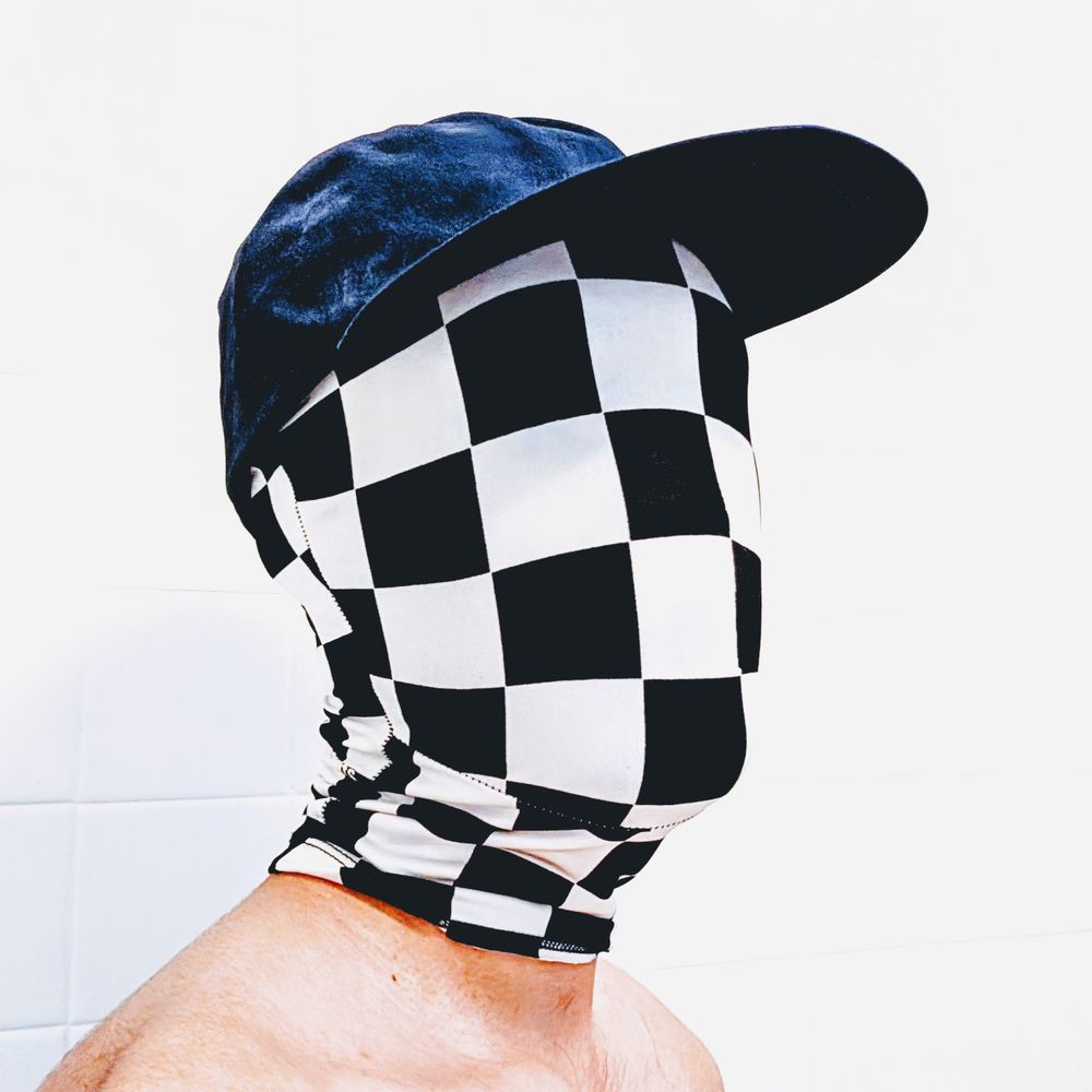 A sexy checkerboard 🔞