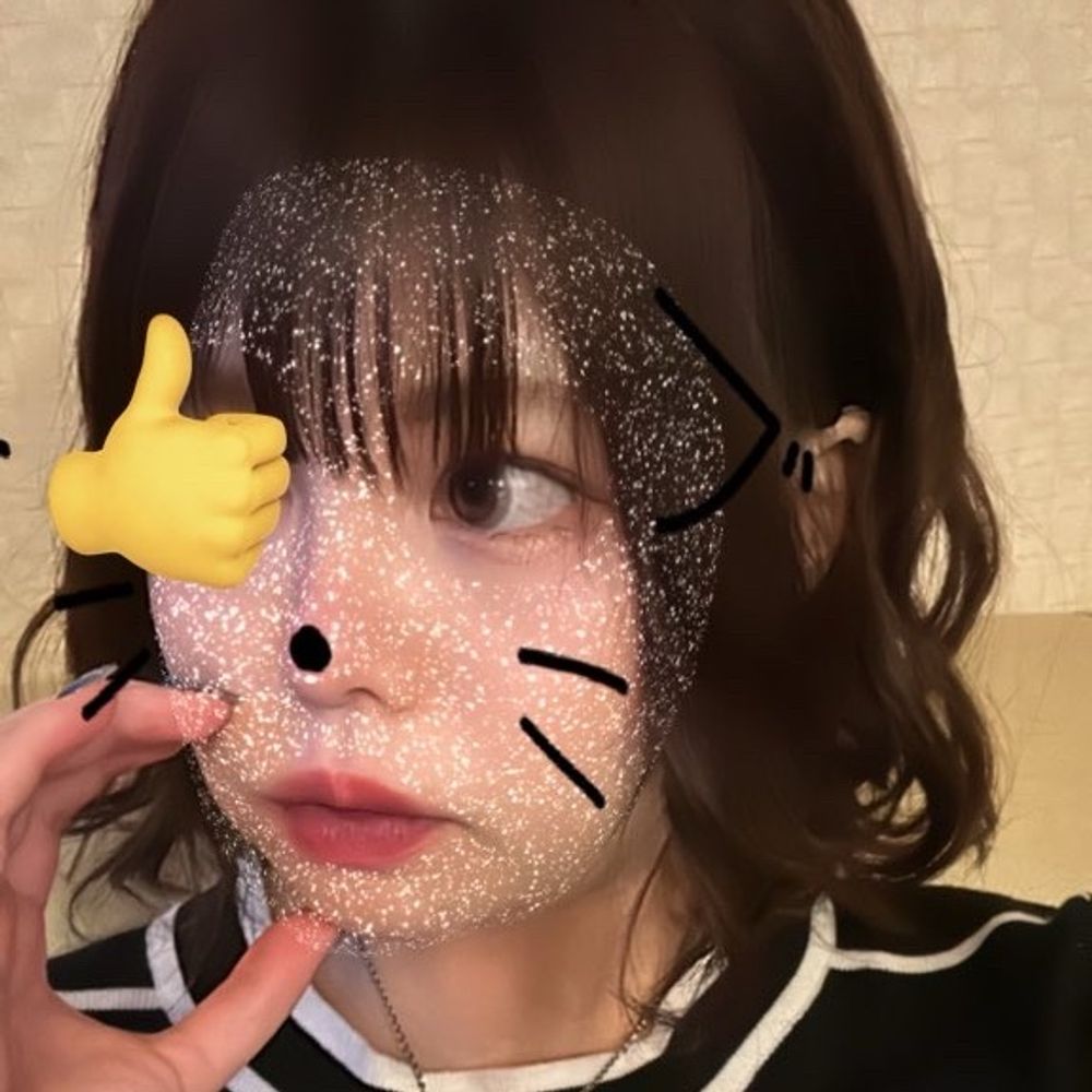 あかね^._.^