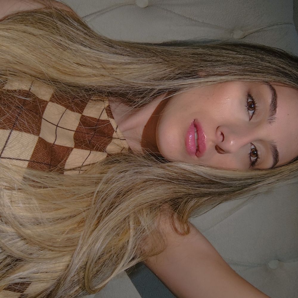 laura