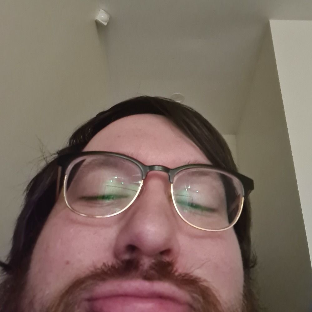 Tom