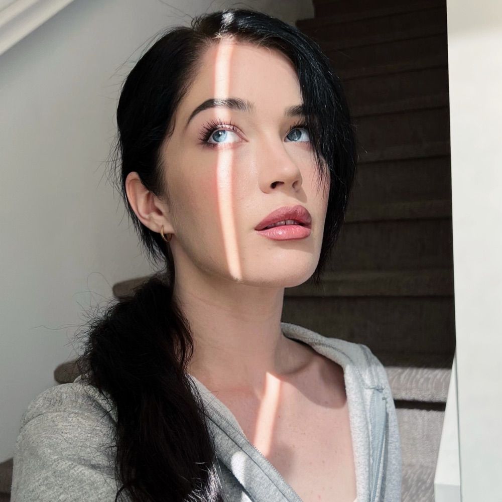 Evelyn Claire
