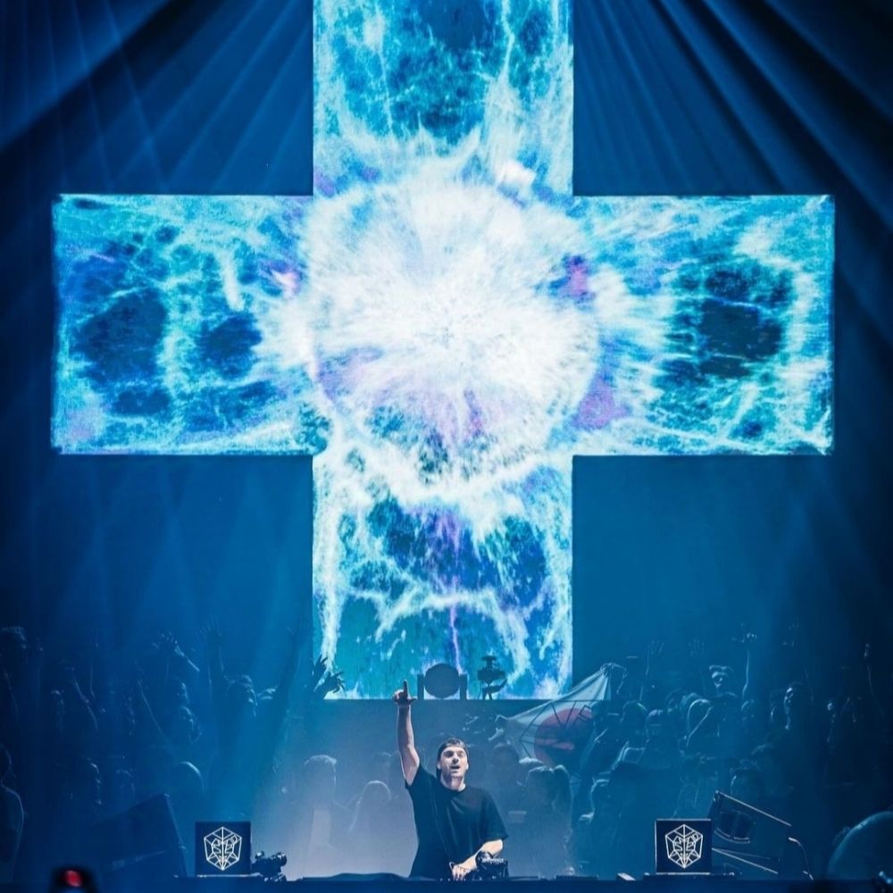 C➕✖️