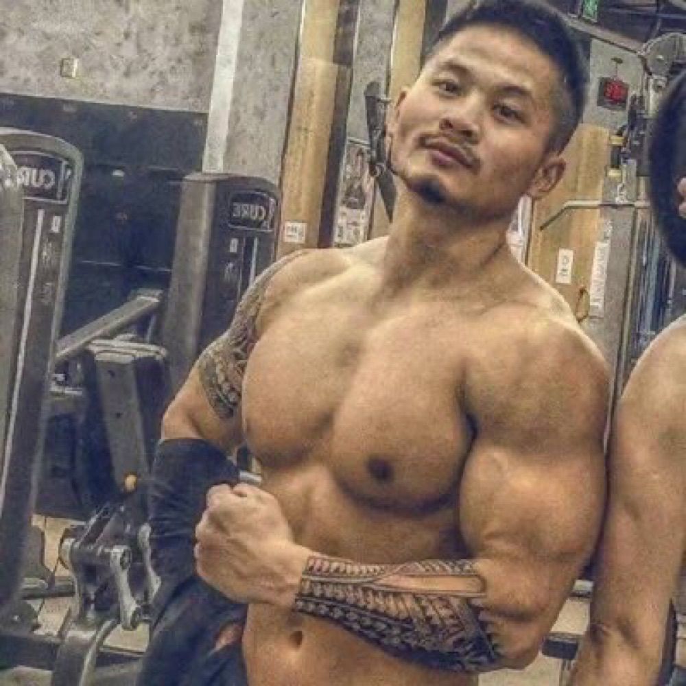直男斗兽场