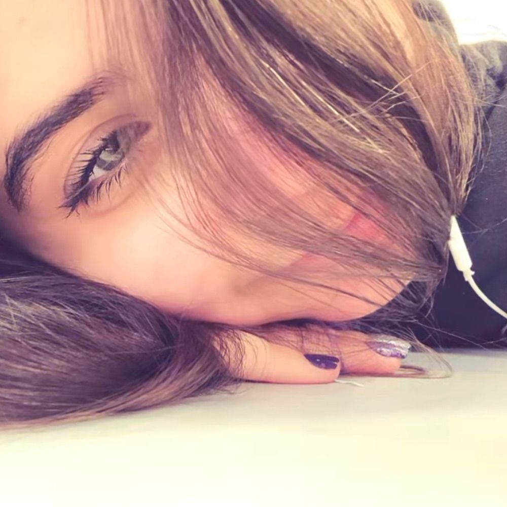 ana.holpertt