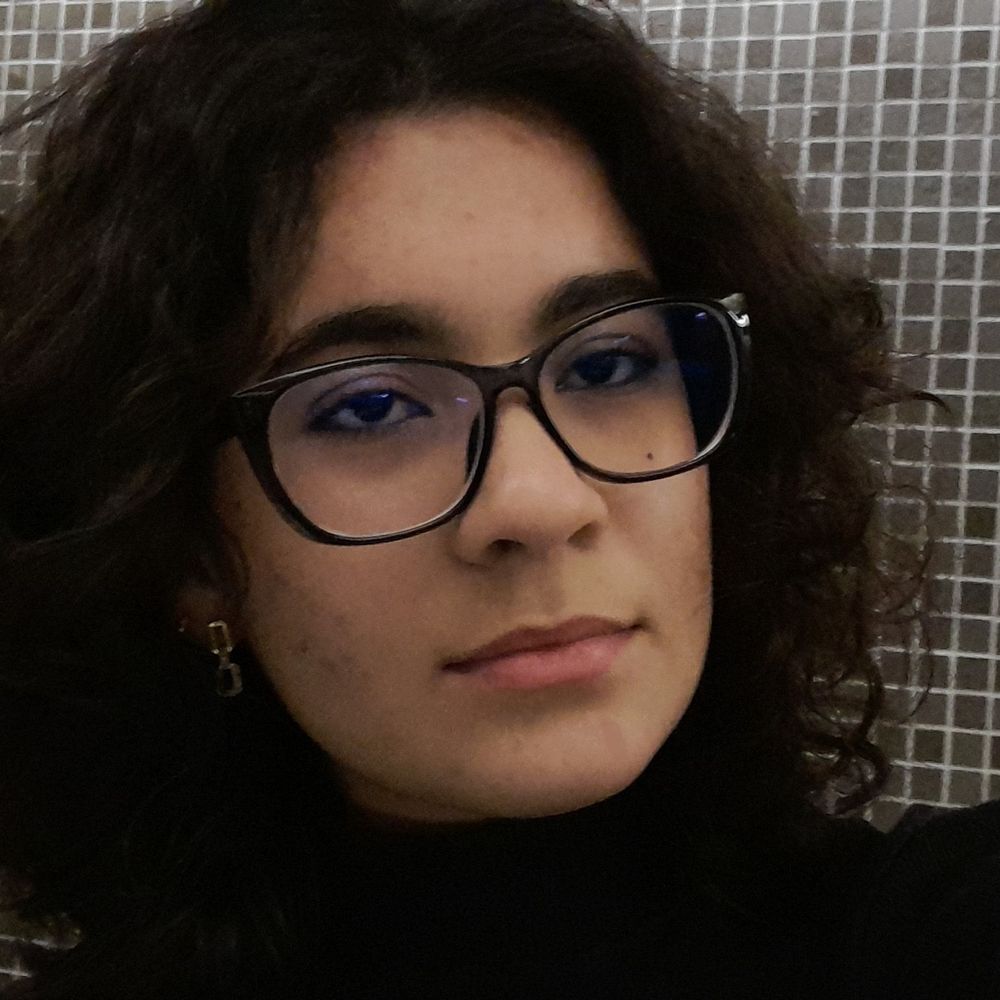 Annas P. - 🪼 || Ah num sei oq num sei oq lá