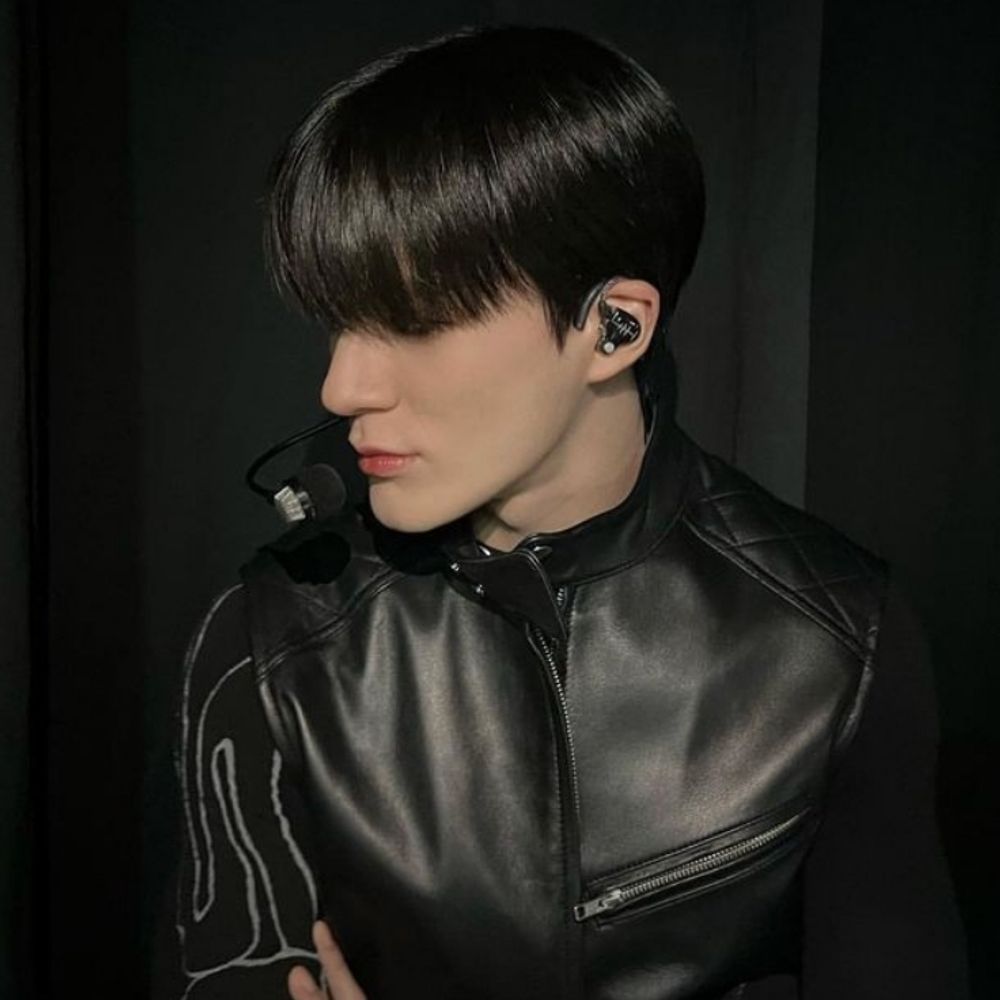 Jeno, Lee.