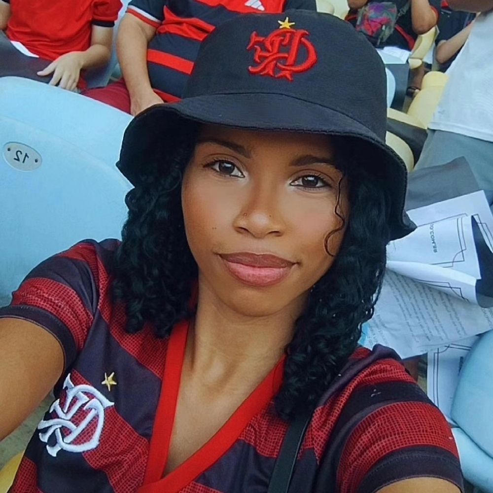 Elisa Santos 