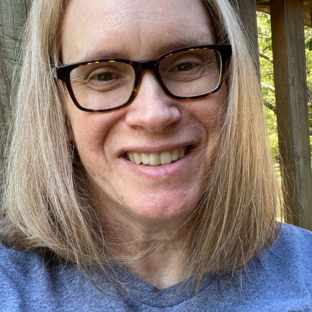Leslie Coston