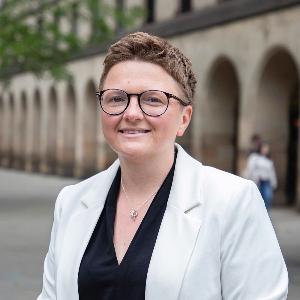 Cllr Bev Craig 