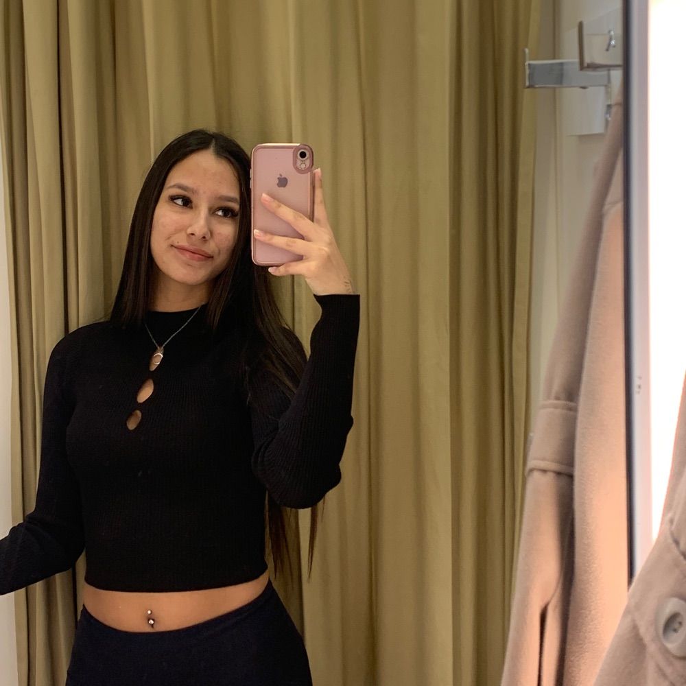 mirella vaz 