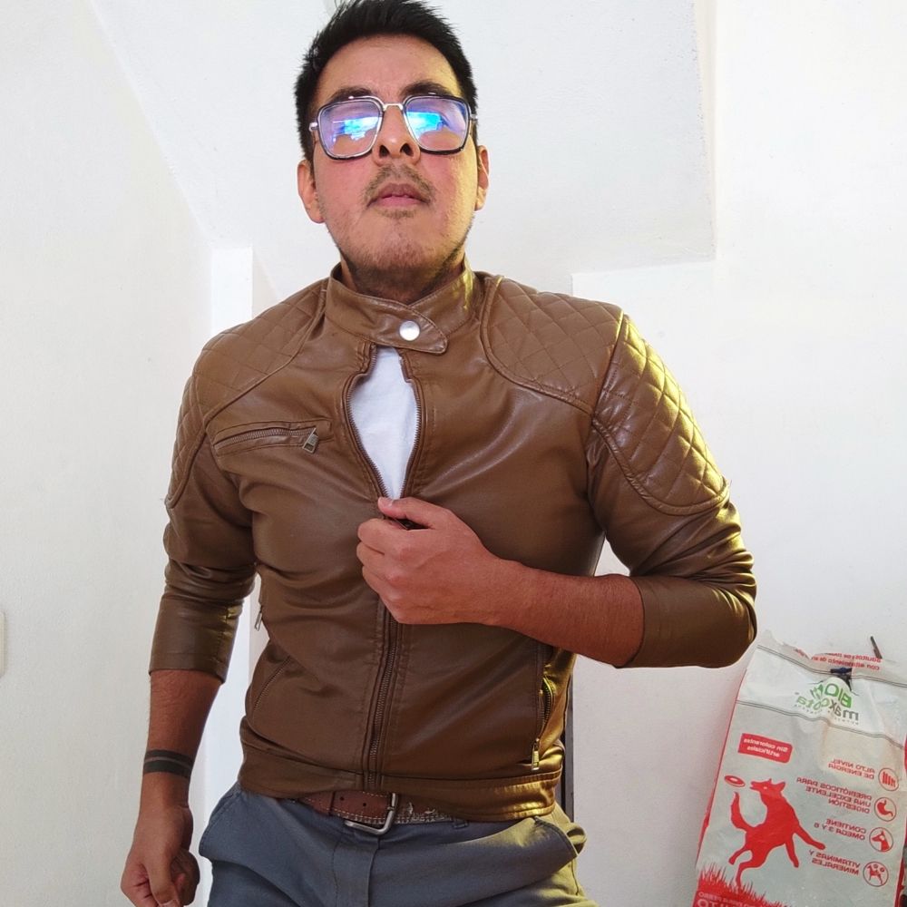 Leo Mejía