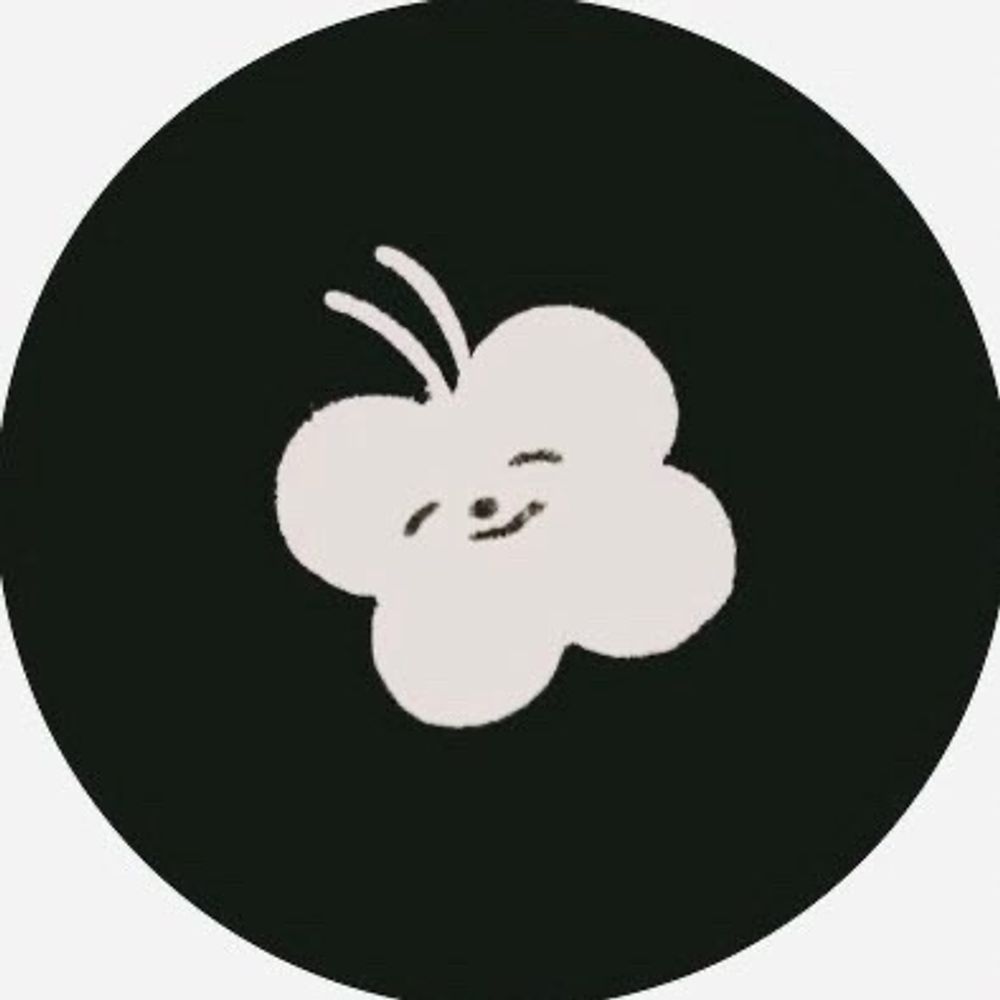 芦 たくみ