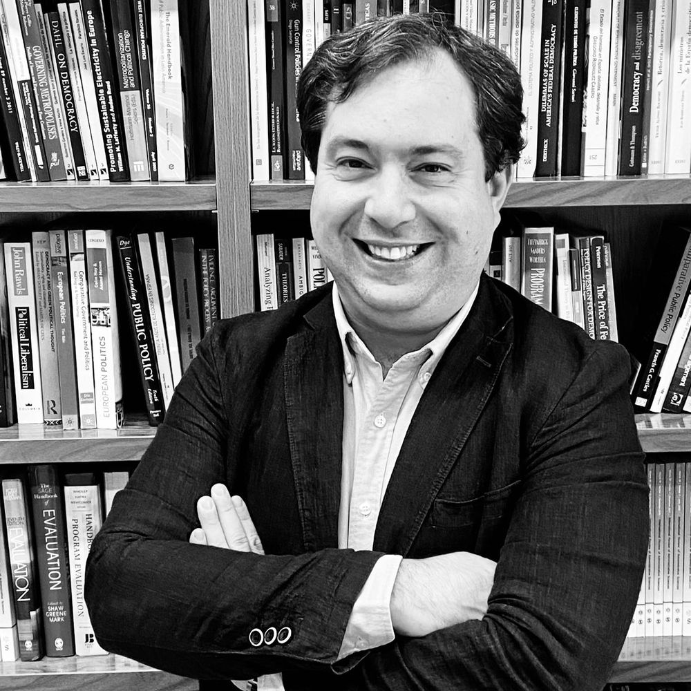 César Martínez