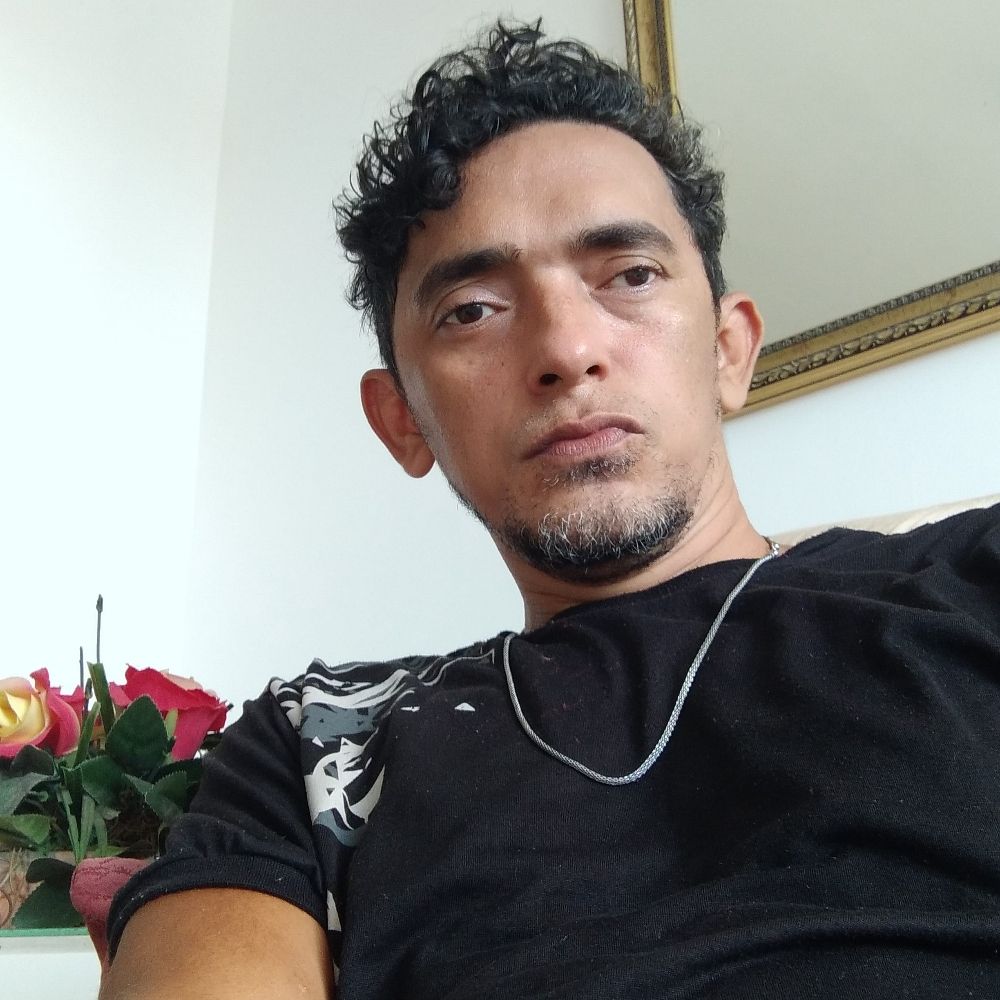 Léo