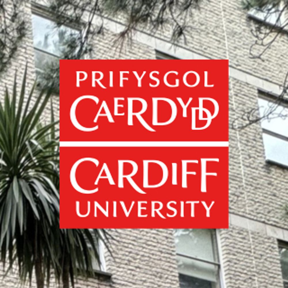 Ysgol y Gymraeg PC |  CU School of Welsh