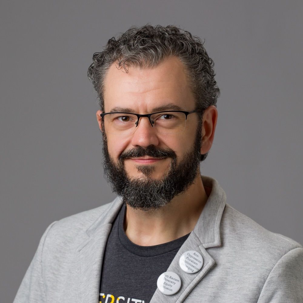 Dr Barrett Bonella