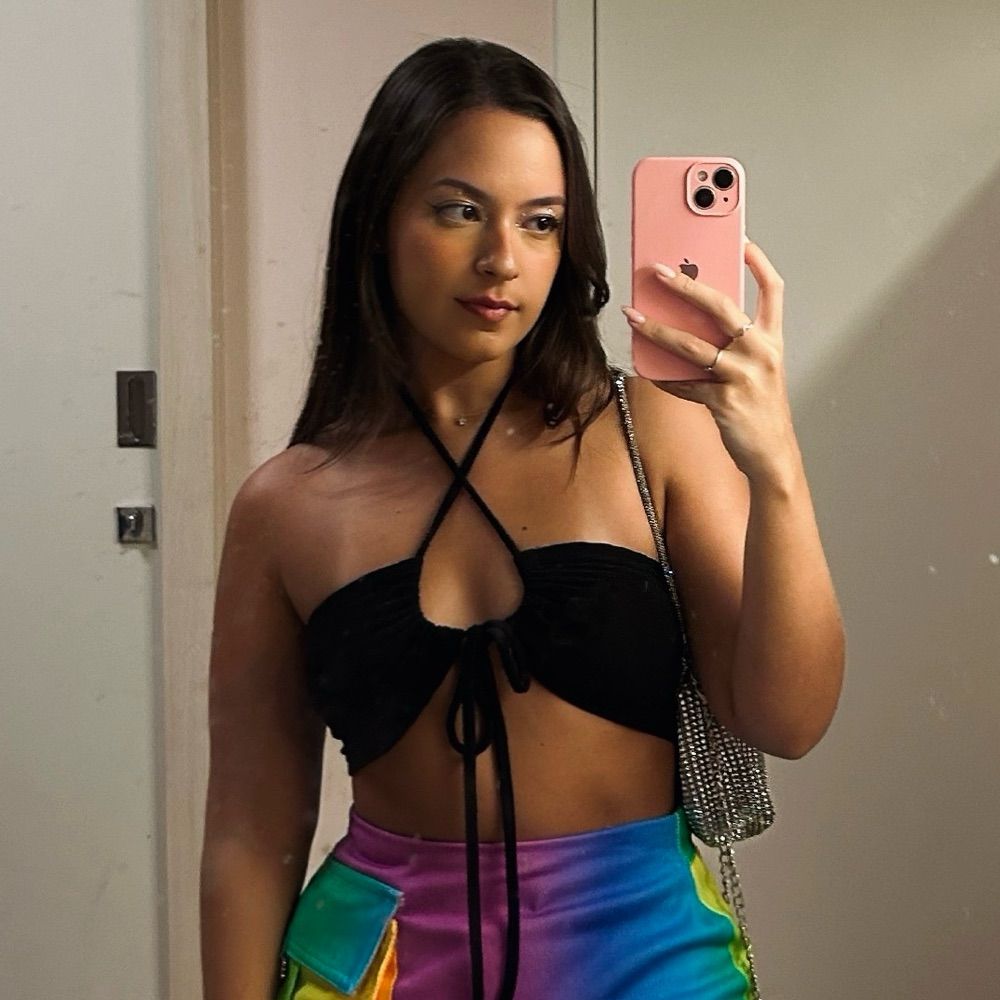 thaís