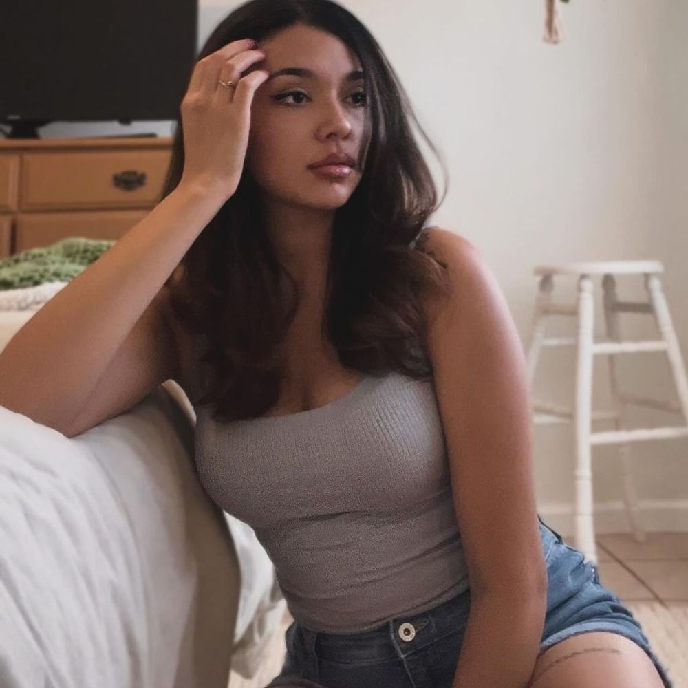 Anna Chloe