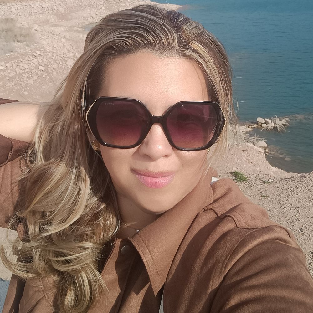 Cyn Bordón 