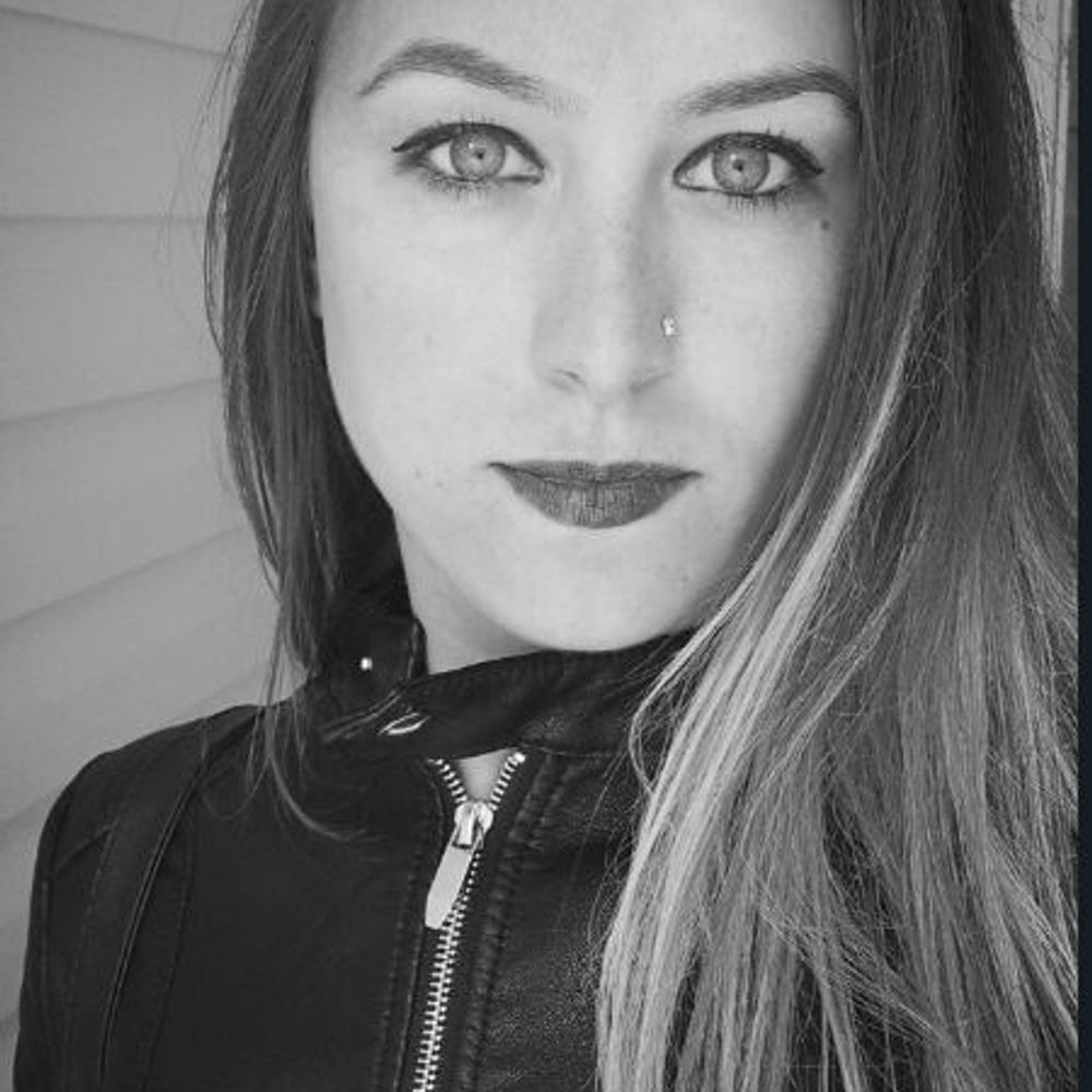 Özge Okutmuş 