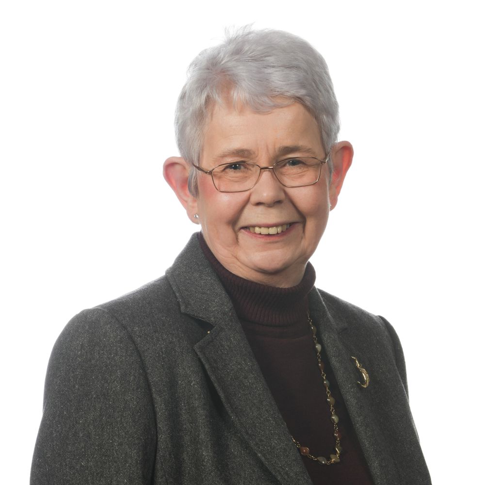 Dr Sylvia Valentine