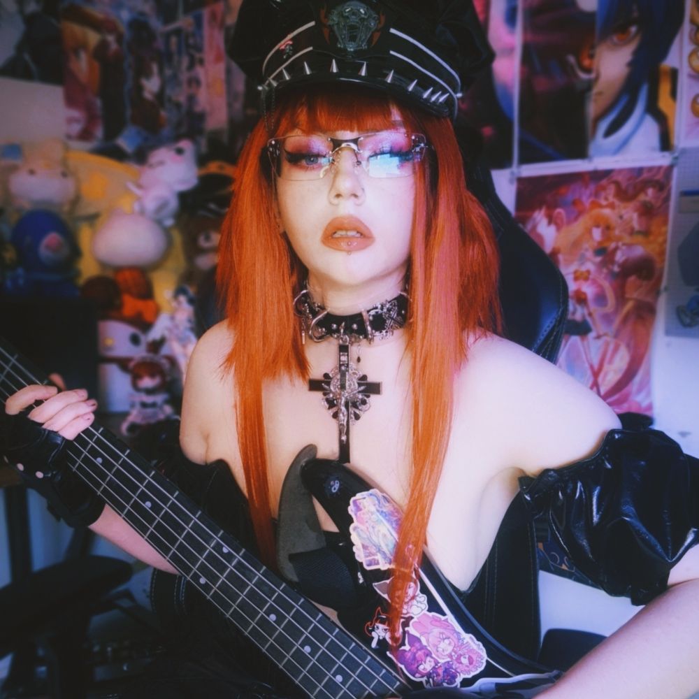 NU METAL WEEB 𖤐