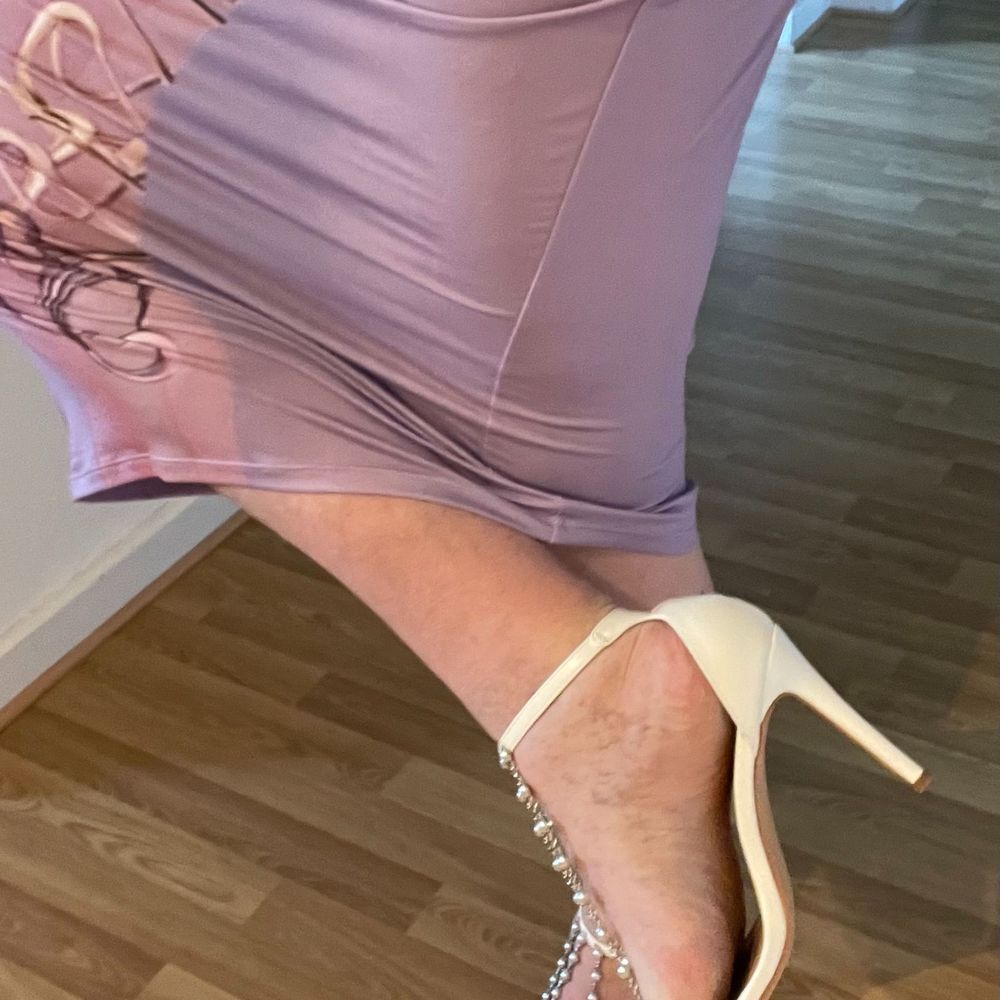 Dee