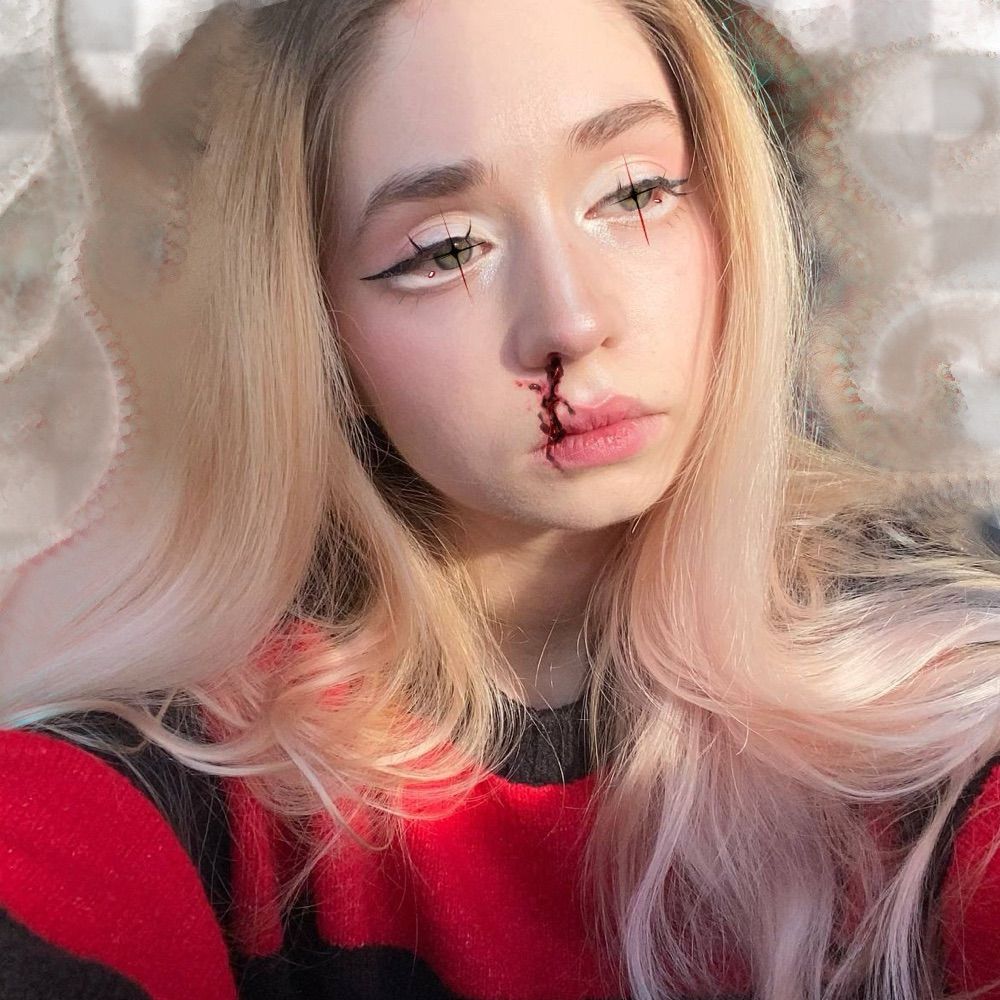 💖Zombieh💅🌸