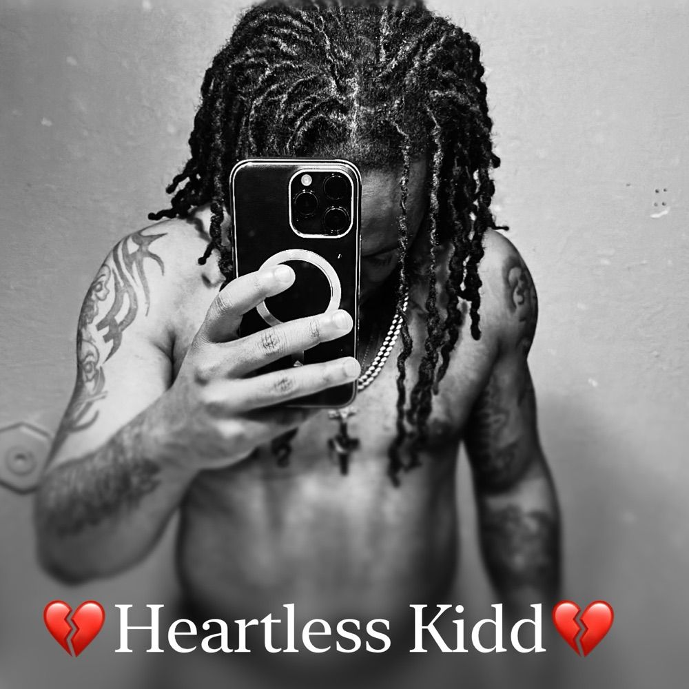 💔☃️ColdHearted☃️💔