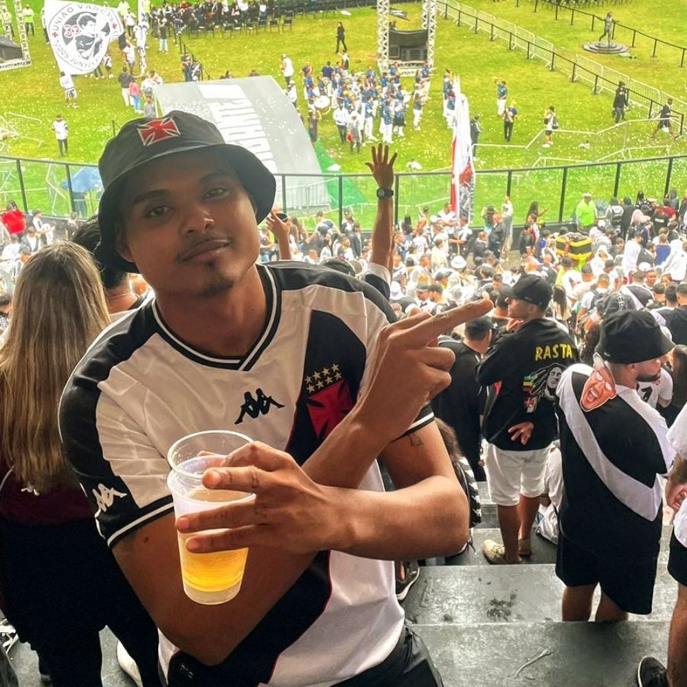 ale ✠