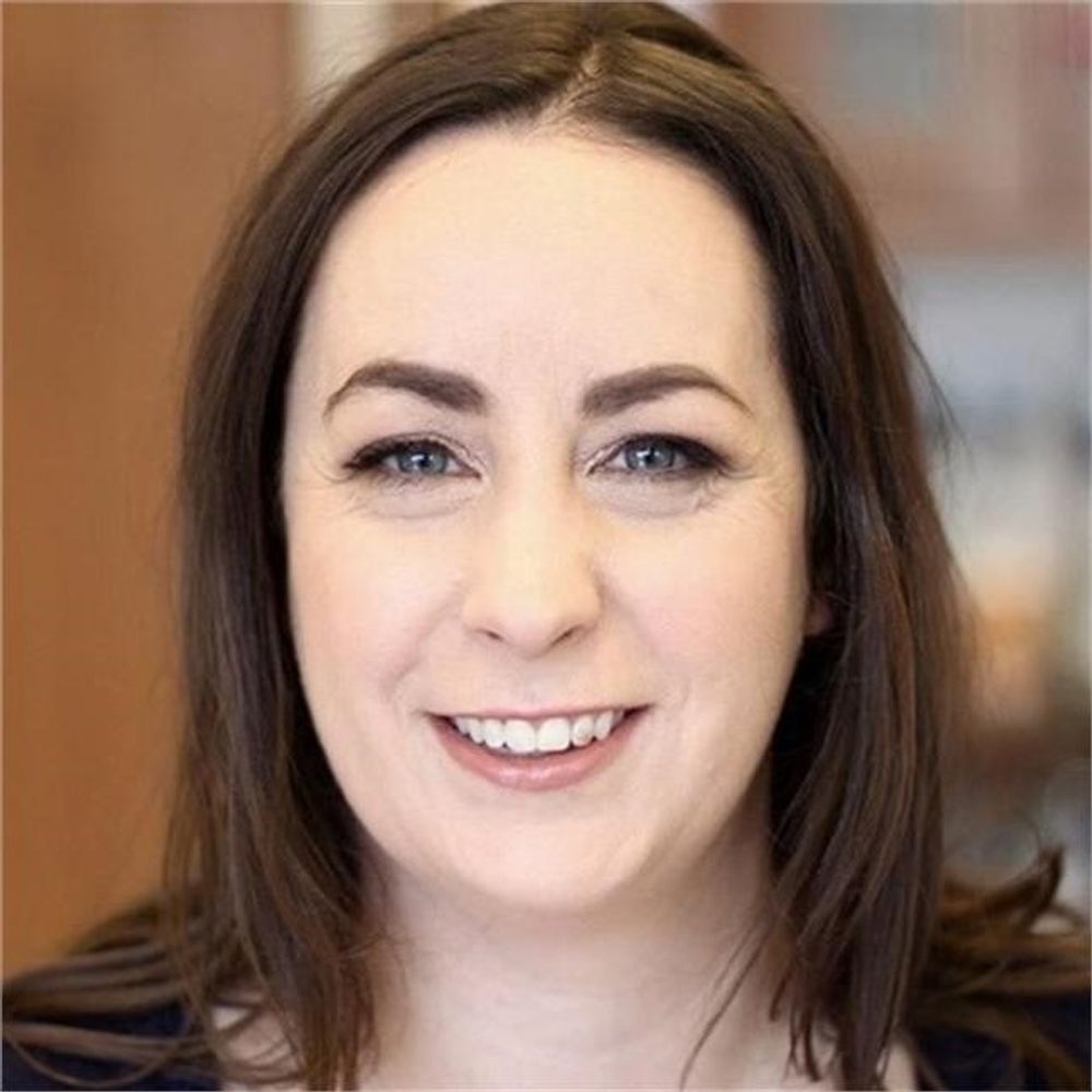 Laura C Keogh