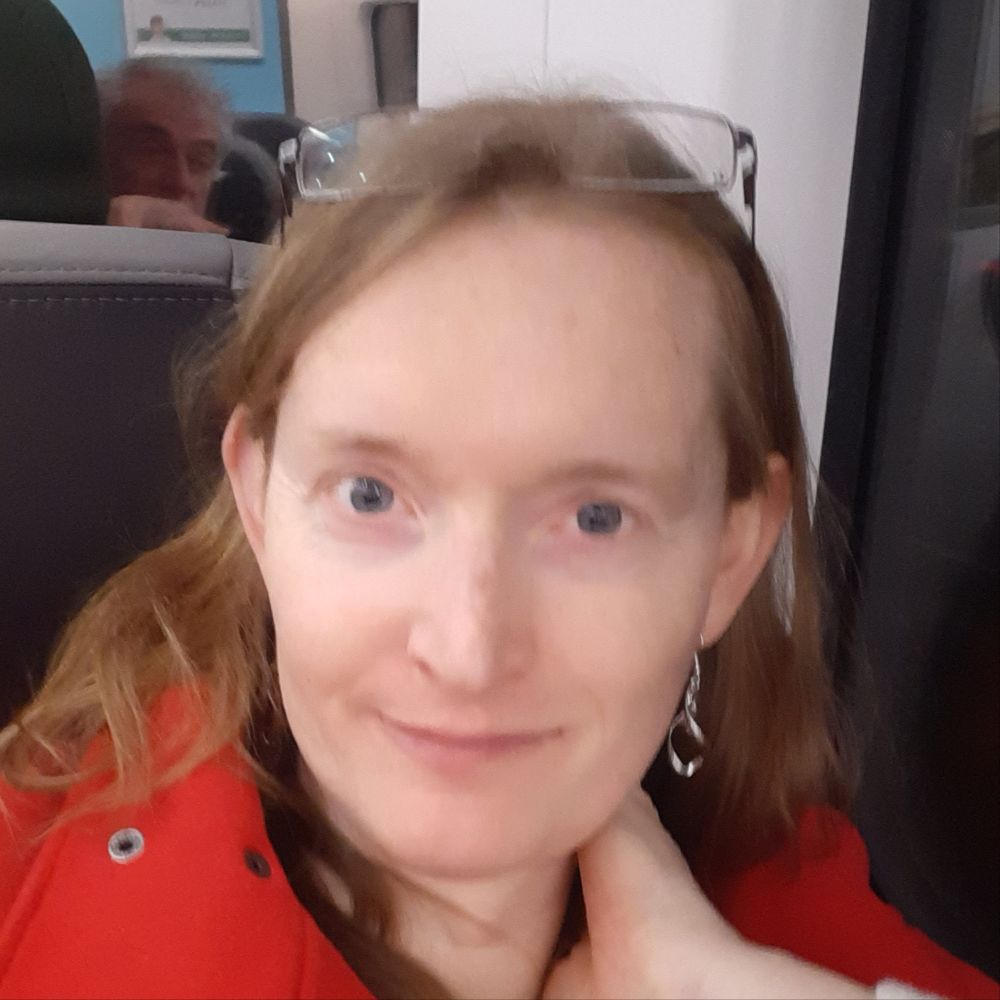 Gwen Da Lough
